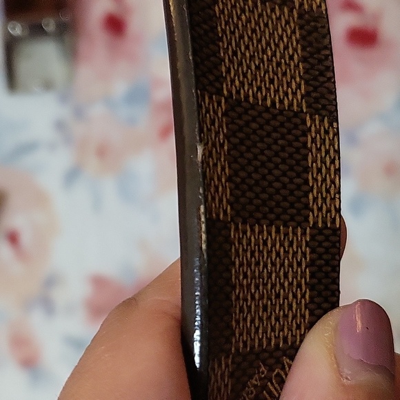 Authentic Louis Vuitton Belt in Damier Ebene - Picture 11 of 16